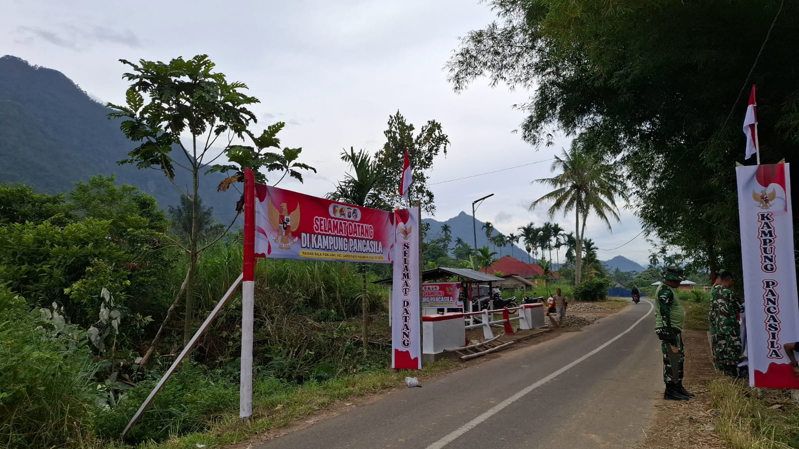 tim-korem-032wirabraja-kunjungi-kampung-pancasila-nagari-balai-panjang